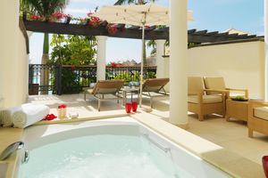 Red Level at Gran Melia Palacio de Isora - Red Level Whirlpool Terrace Kamer