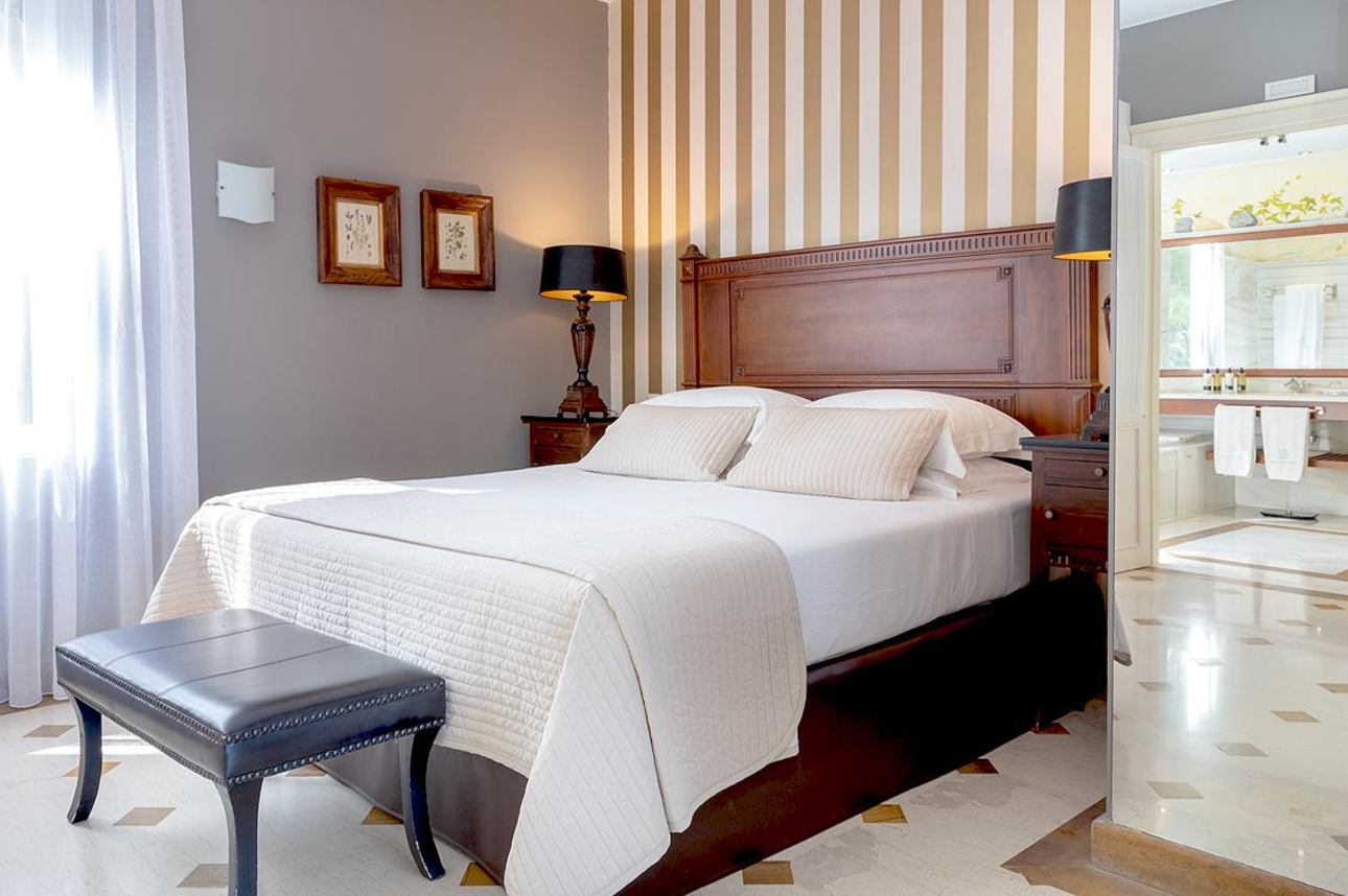 Elounda Gulf Villas - Deluxe Family Suite