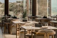 Acro Suites - Restaurants/Cafes
