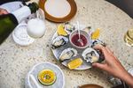 Restaurants/Cafes