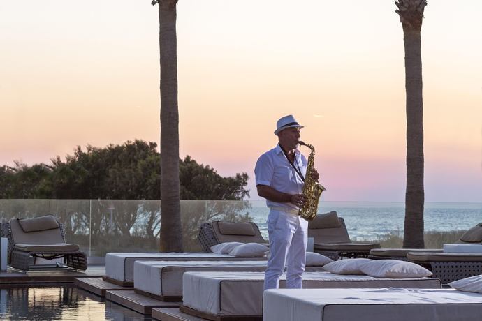 Aqua Blu Boutique Hotel & Spa - Entertainment