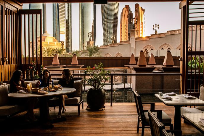 Emirates Palace - Restaurants/Cafes