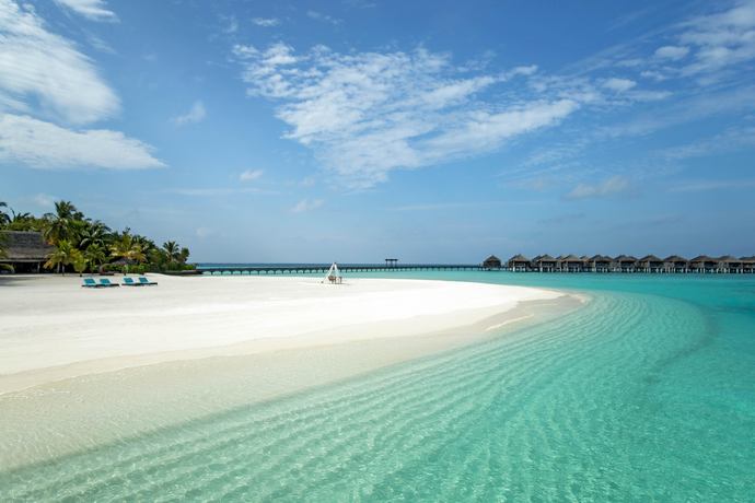 Constance Moofushi Resort - Strand