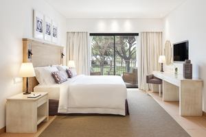 Pine Cliffs Ocean Suites - 2-bedroom Ocean Suite Resort View