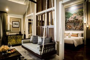 Colonial Suite
