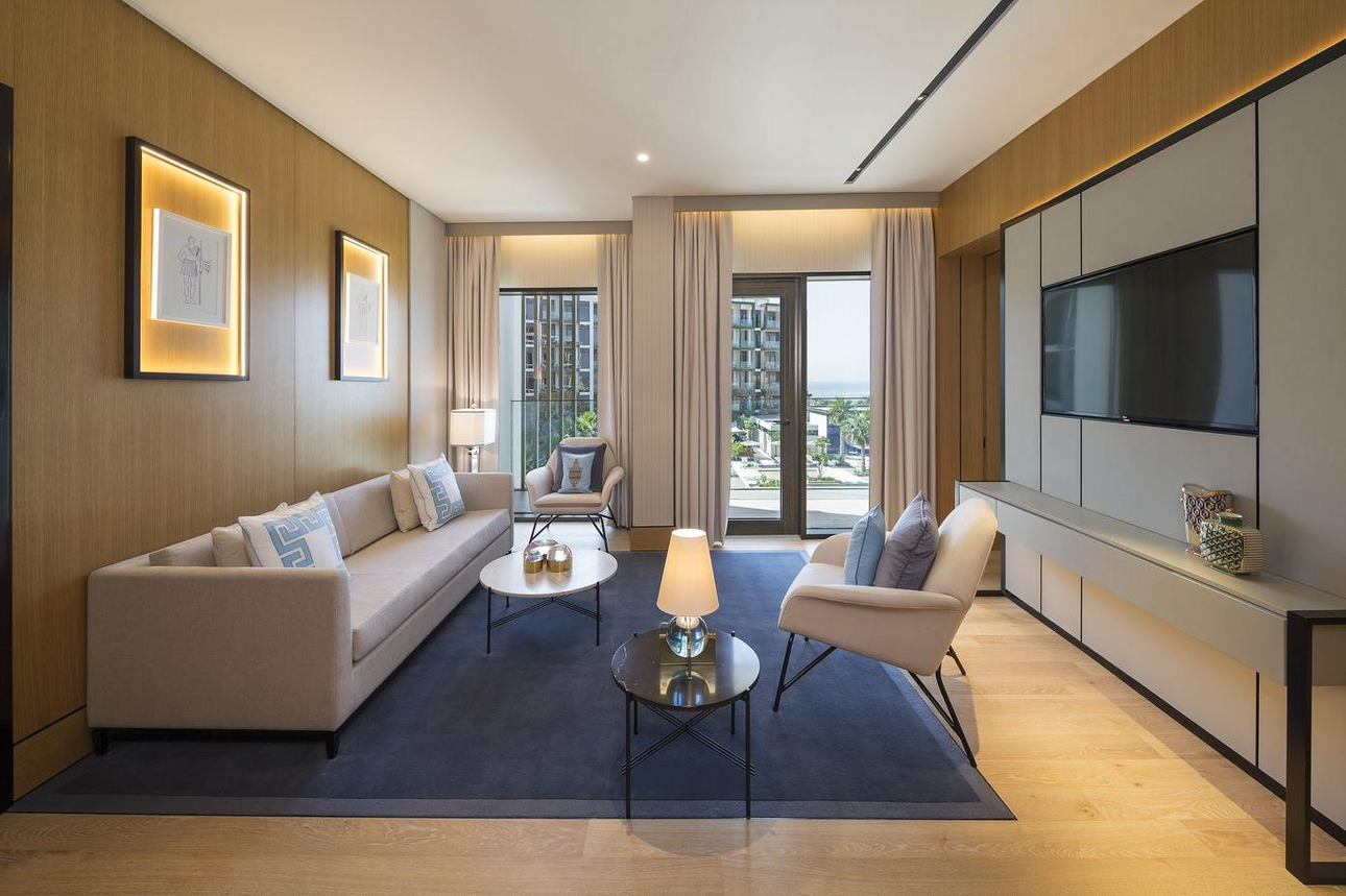 Caesars Palace Dubai  - Deluxe Suite