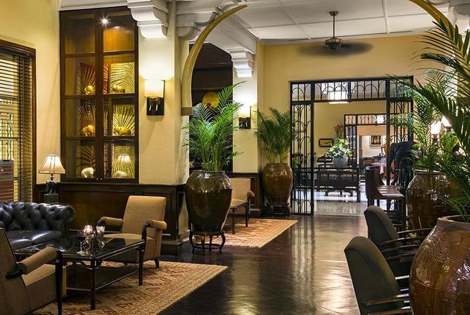 Raffles Grand d'Angkor - Restaurants/Cafes