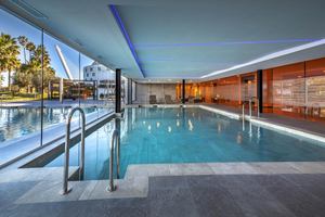 Barceló Sevilla Renacimiento - Zwembad