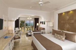 Oceanfront Royal Service