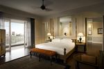Corner Suite