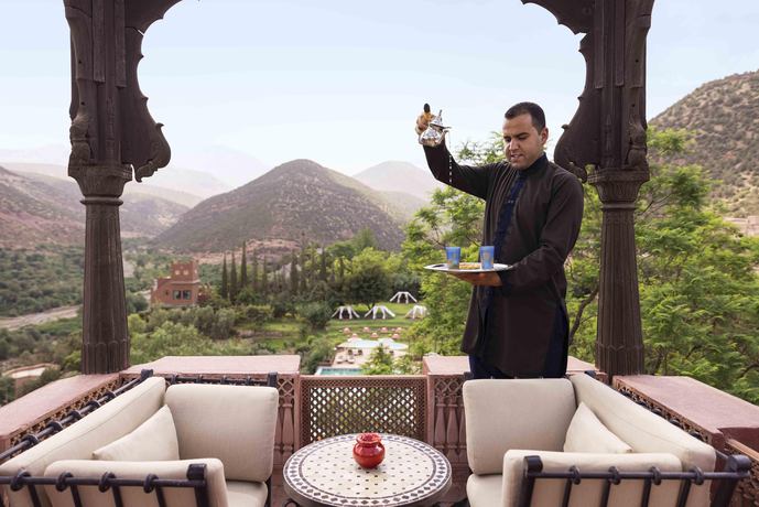 Kasbah Tamadot - Restaurants/Cafes