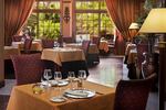 Restaurants/Cafes