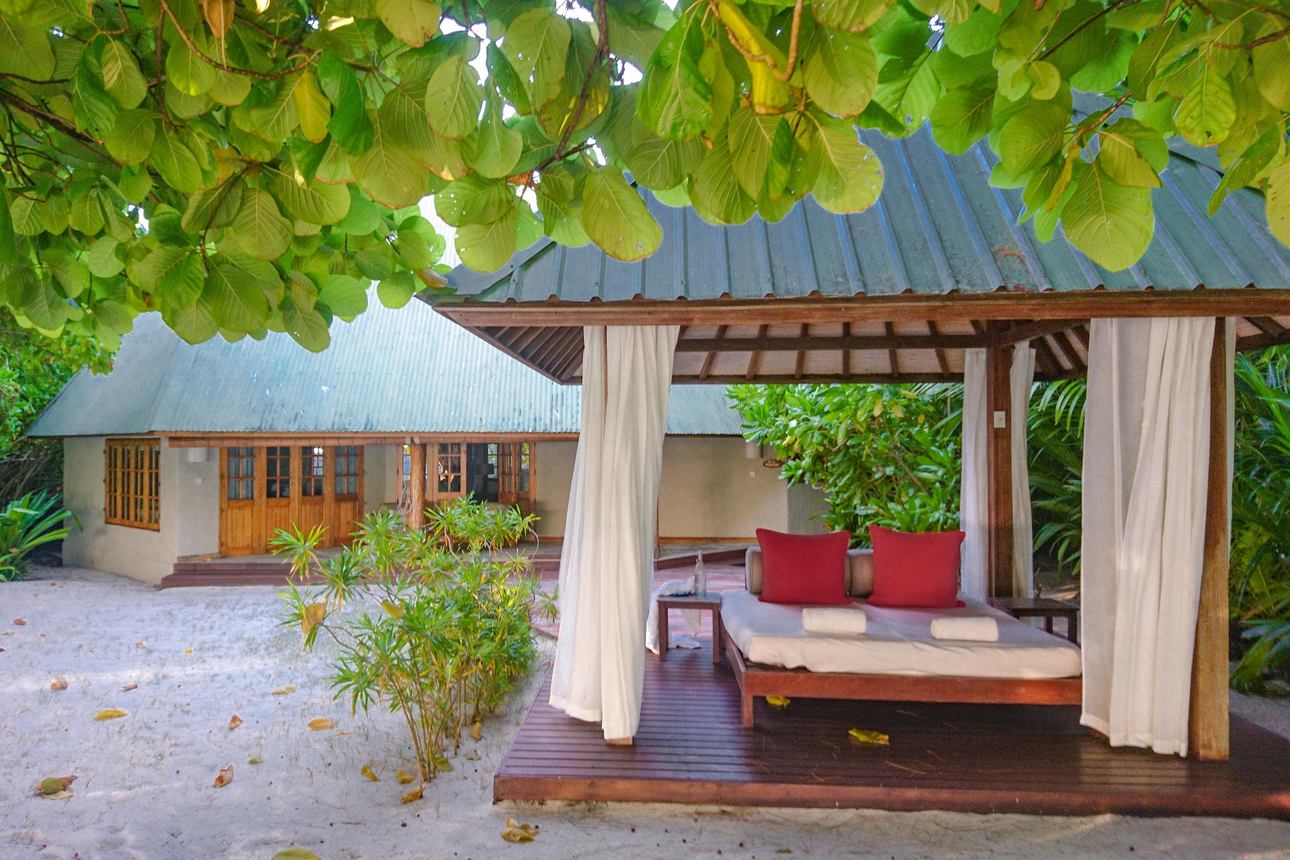 Denis Private Island - Beach Cottage