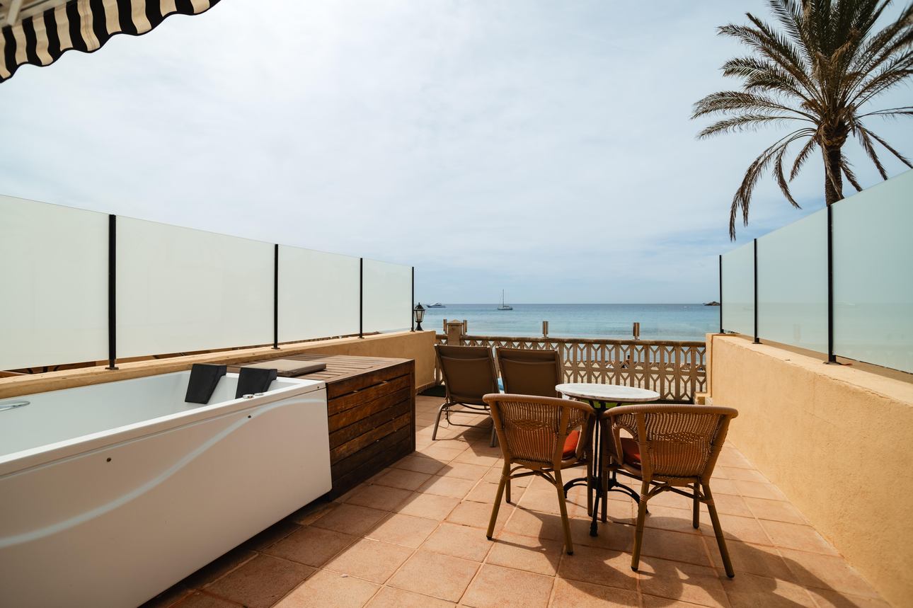 Secrets Mallorca Villamil Resort & Spa - Sea View Junior Suite Preferred Club 