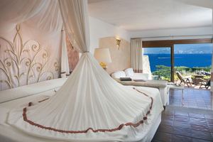 Hotel Capo D`Orso Thalasso & Spa - Executive Junior Suite Zeezicht