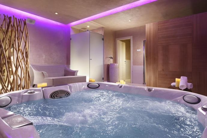 Leon's Place - Wellness