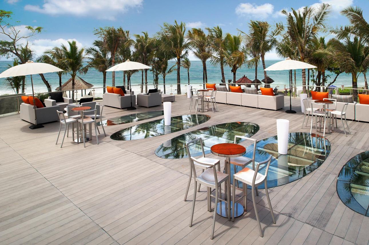 Restaurants/Cafes