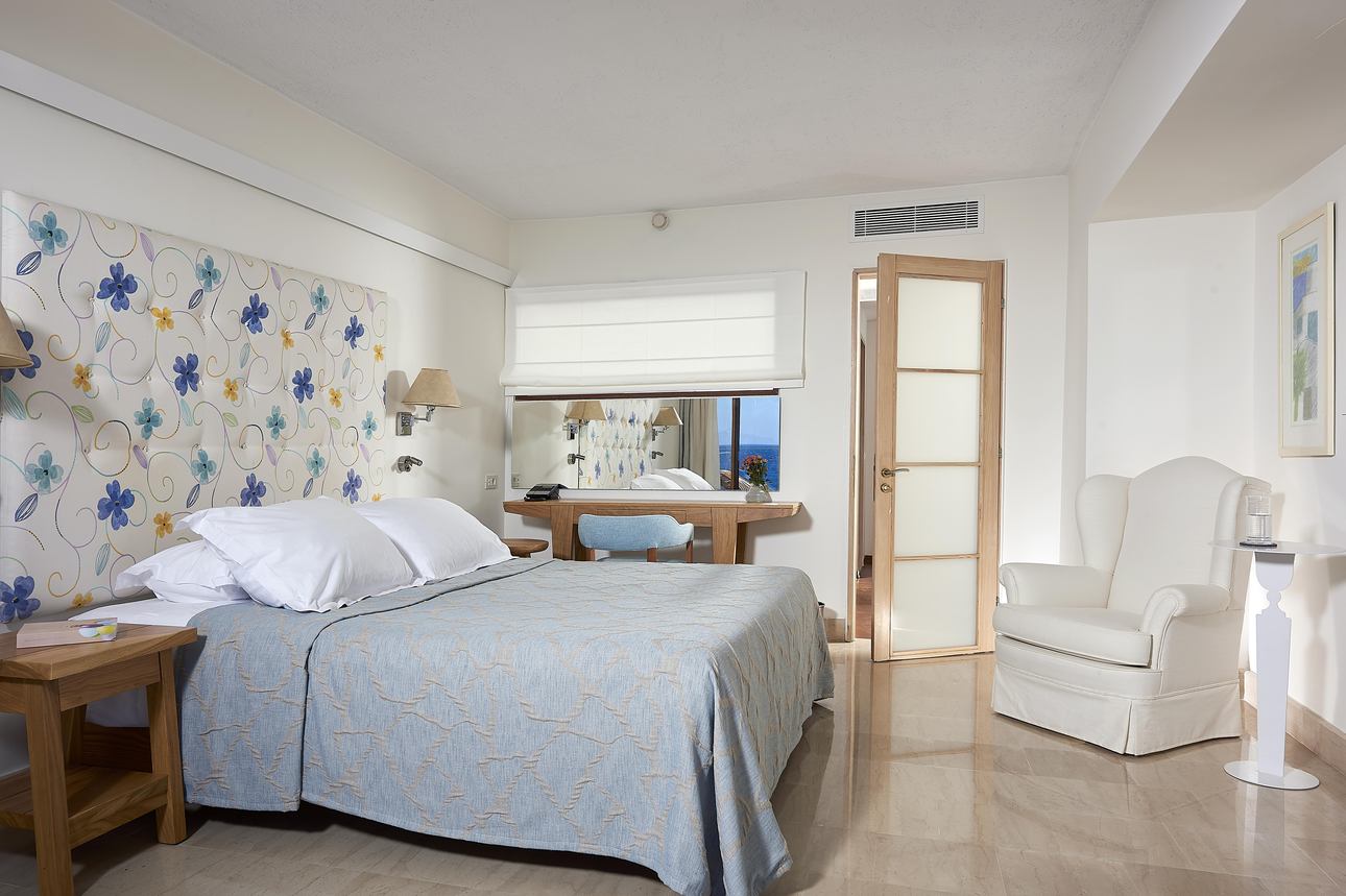 St. Nicolas Bay Resort Hotel & Villas - Classic Suite