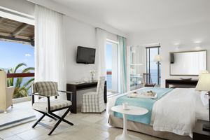 Eagles Palace - Junior Suite Jacuzzi Sea Front