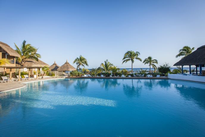 Veranda Pointe aux Biches Hotel - Zwembad