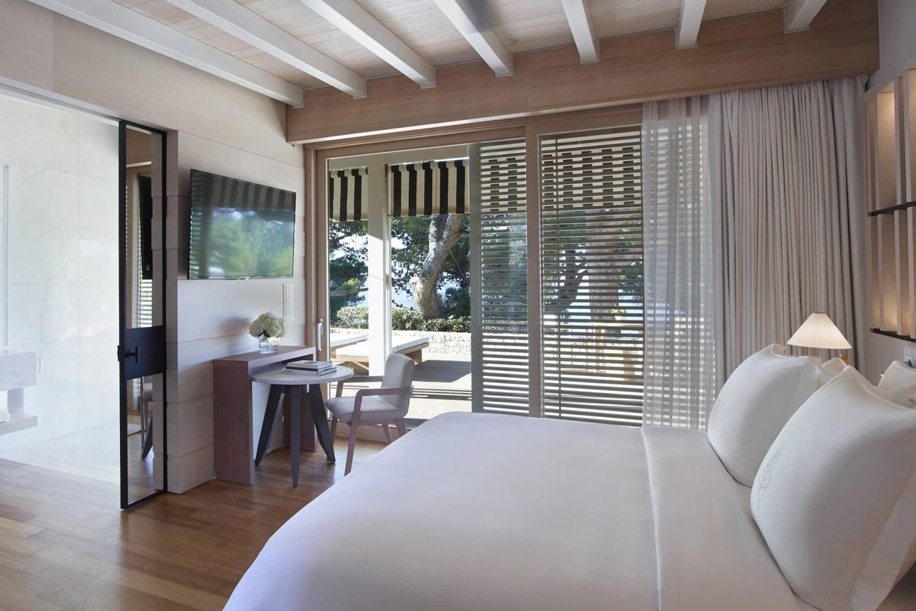 Four Seasons Astir Palace Hotel Athens - Bungalow Suite