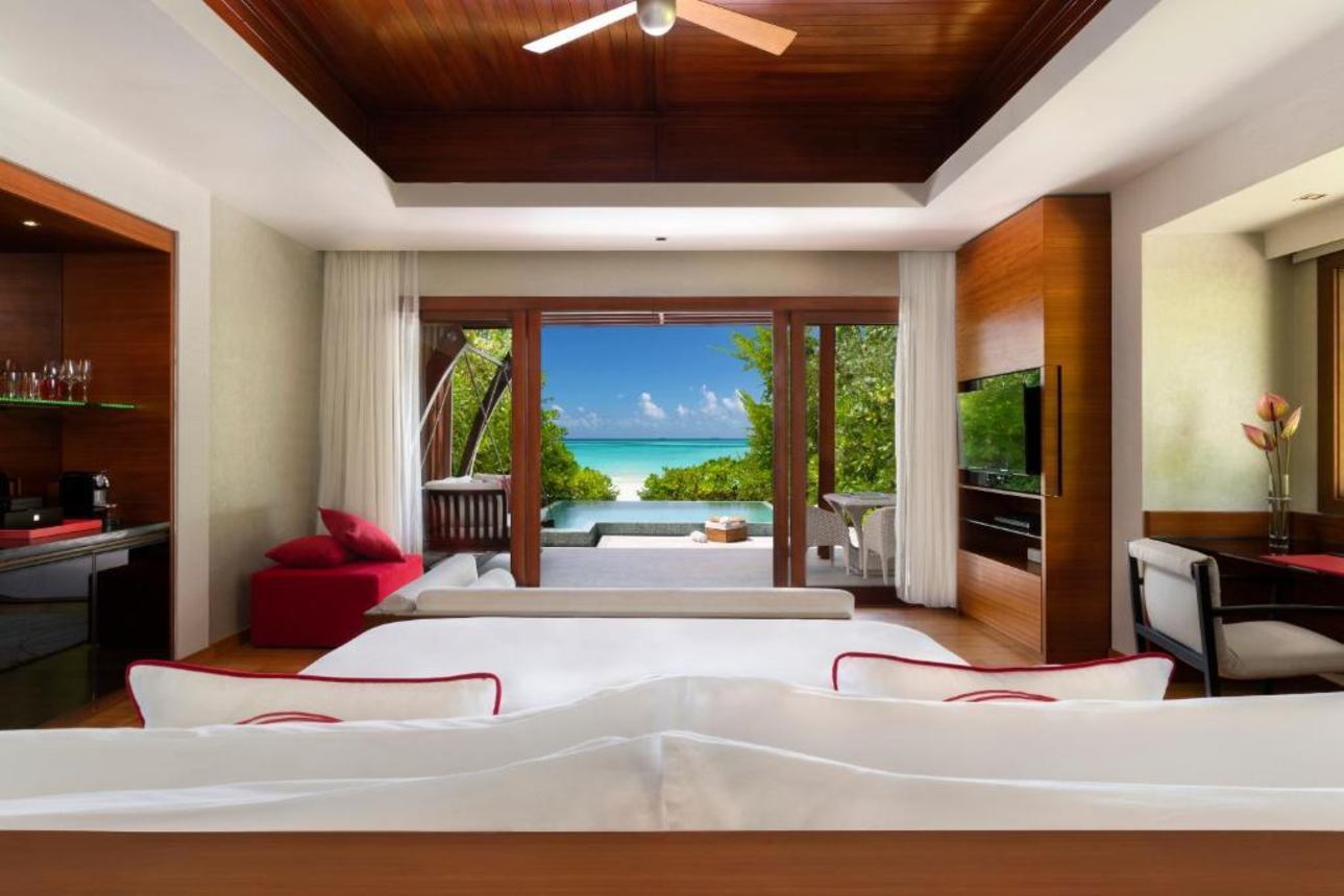 Niyama Private Islands - Deluxe Beach Pool Villa