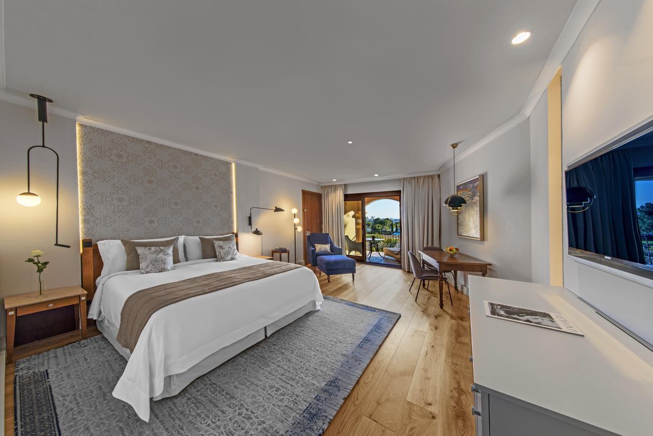 St. Regis Mardavall Mallorca Resort - Grand Deluxe Kamer Tuinzicht