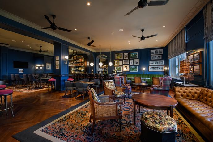 Eastern & Oriental Hotel - Restaurants/Cafes