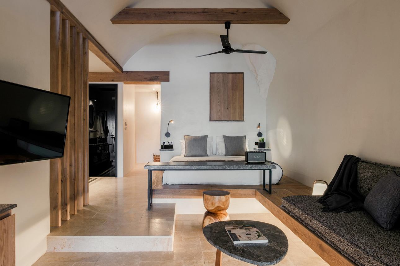 Acro Suites - Cave Suite Privézwembad Verwarmd en Zeezicht 