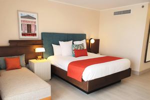 Dreams Curacao Resort & Spa  - Deluxe Kamer Zwembadzicht