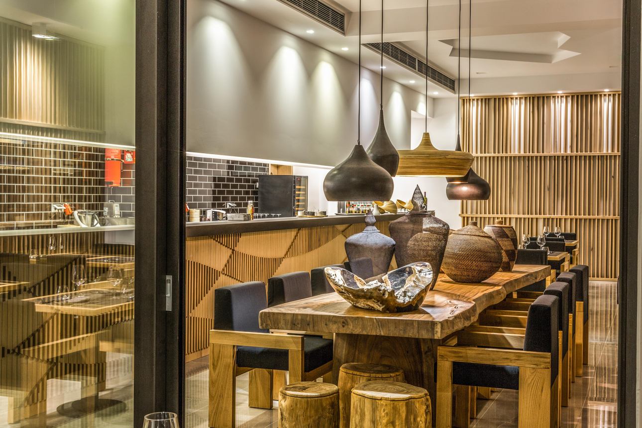 Restaurants/Cafes