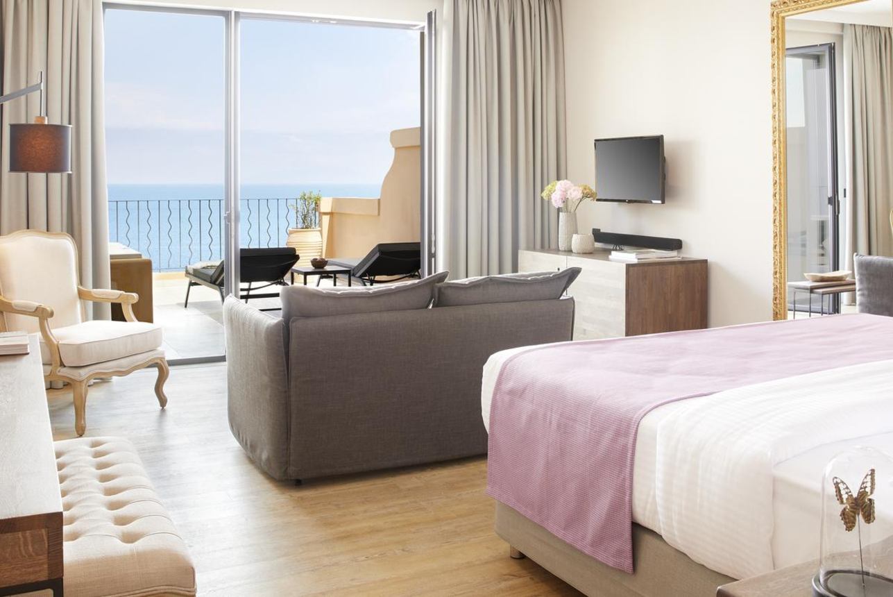 MarBella Nido - Deluxe Junior Suite Jacuzzi