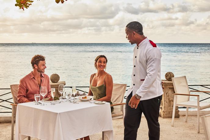 Round Hill Hotel & Villas - Restaurants/Cafes