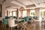 Restaurants/Cafes