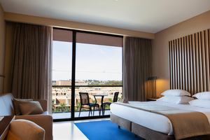 Prestige Kamer Resort View - HP