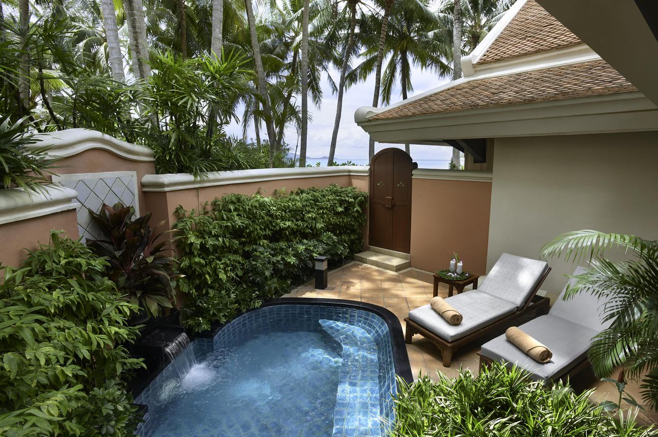 Santiburi Koh Samui - Deluxe Beach Front Villa met plungepool