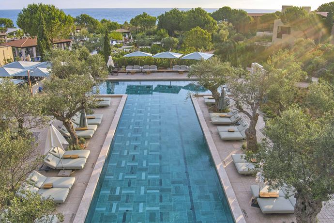 The Romanos, a Luxury Collection Resort - Zwembad