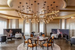 Royal Champagne Hotel & Spa - Restaurants/Cafes
