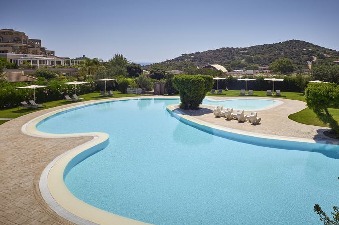 Chia Laguna Hotel Village - Zwembad