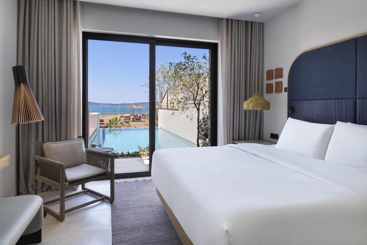 W Costa Navarino - WOW Beachfront Infinity 2-bedroom Suite