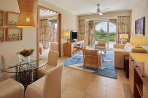 Premium Infinity Suite