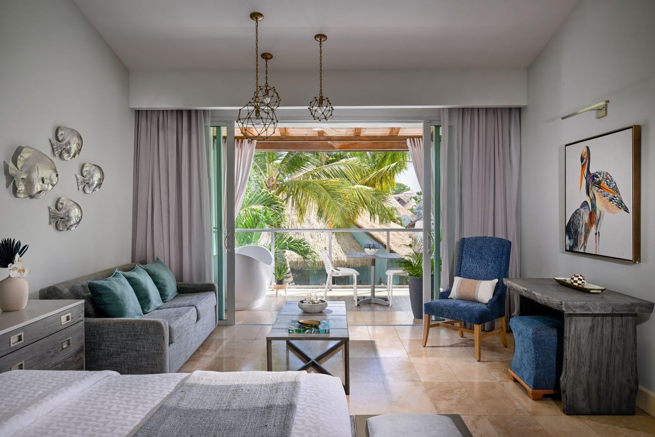 Sandals Royal Barbados - South Seas Crystal Lagoon Club Level Barbados Suite with Balcony Tranquility Soaking Tub