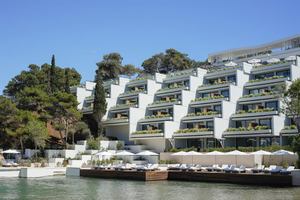 Four Seasons Astir Palace Hotel Athens - Nafsika Kamer met terrastuin