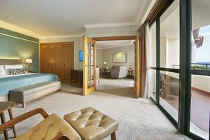 The Cliff Bay - Executive Suite