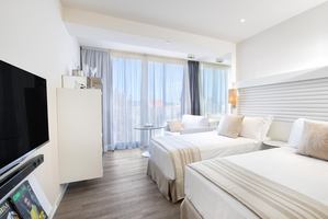 Aura Kamer