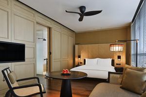 The RuMa Hotel & Residences - Corner Studio (City View)
