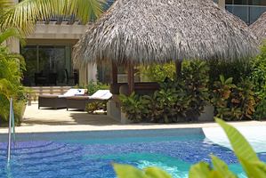 The Reserve One Bedroom Master Suite Swim Up