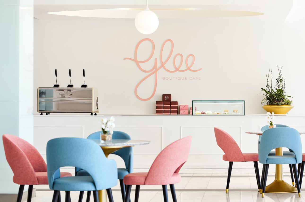 Restaurants/Cafes
