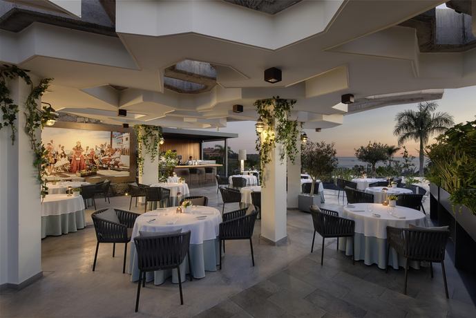 Royal Hideaway Corales Suites - Restaurants/Cafes