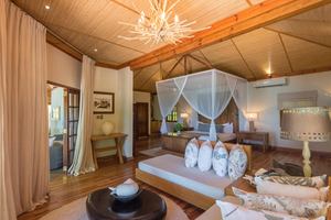 Denis Private Island - Beach Villa